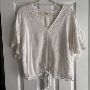 Max Studio White Lace Sleeve Women's Blouse Size Medium